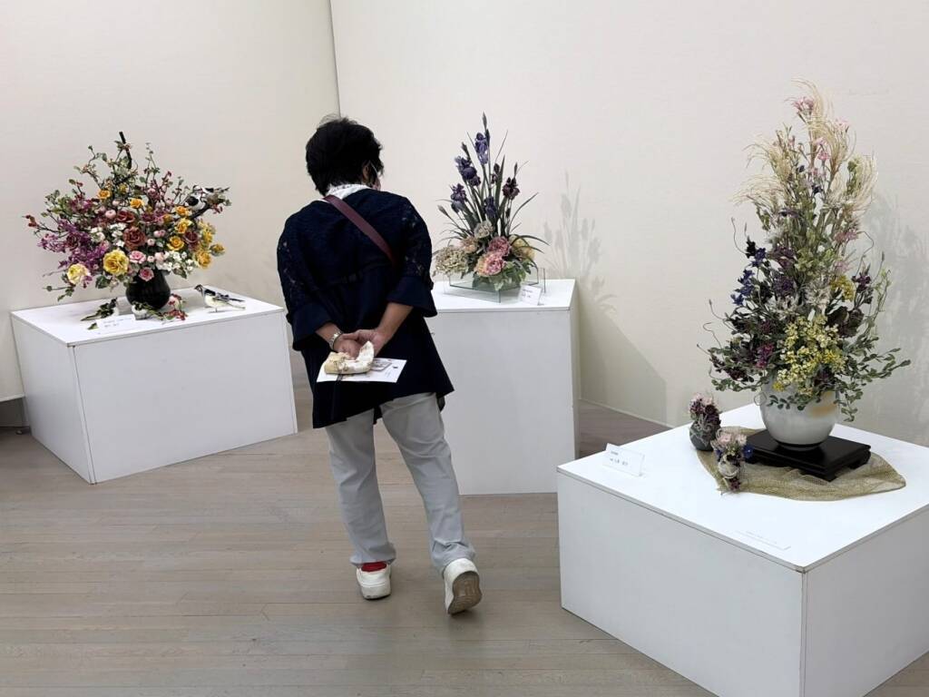 ニップン、小麦粘土から始まった文化支援50年超　「ルナ・フローラ展」、地域で新たな参加者開拓