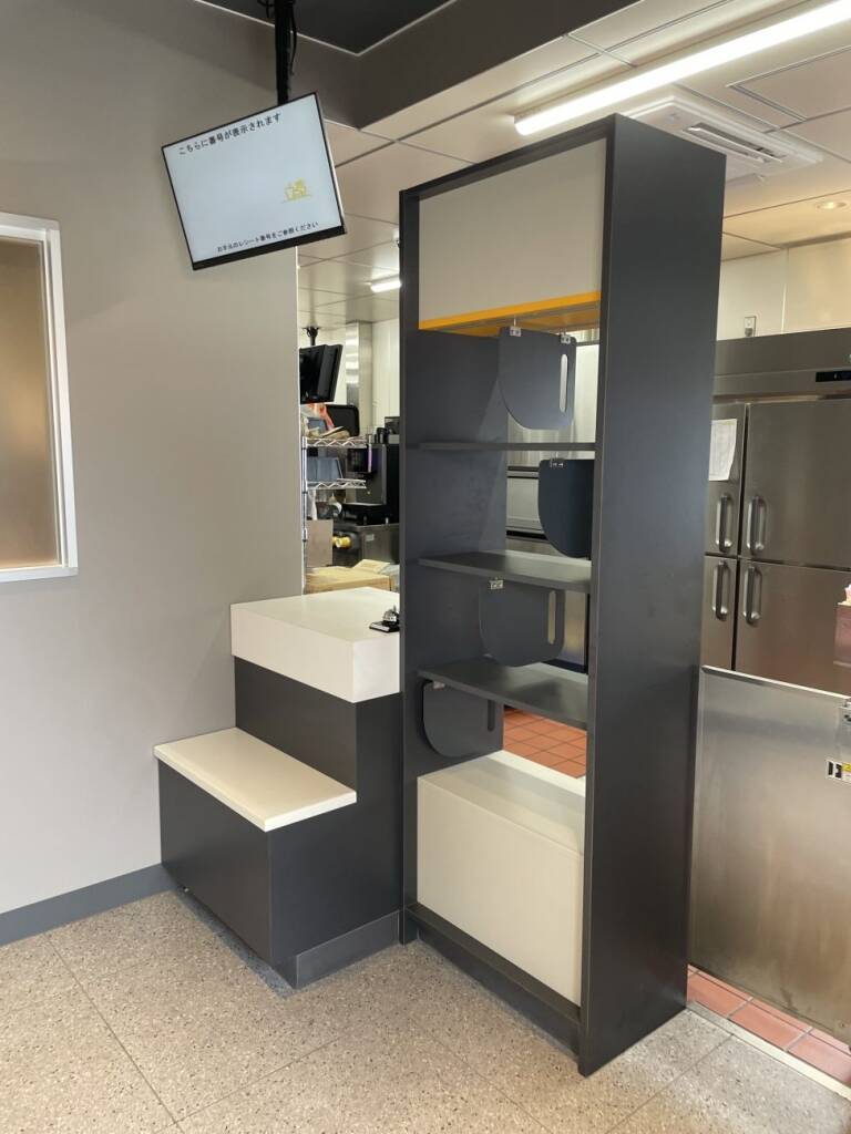 マクドナルド、店舗体験を刷新 “デジタル×人”で売上伸ばす