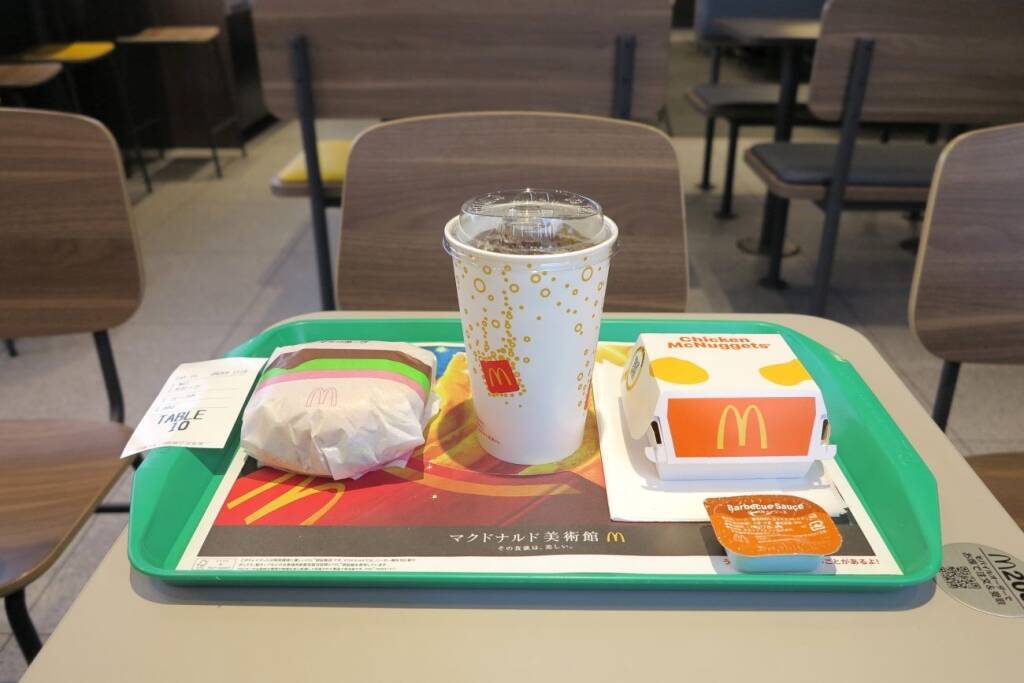 マクドナルド、店舗体験を刷新 “デジタル×人”で売上伸ばす