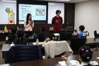 規格外りんごを“おいしく活用”　キリン「午後の紅茶」が子ども参加のキッズマルシェ開催