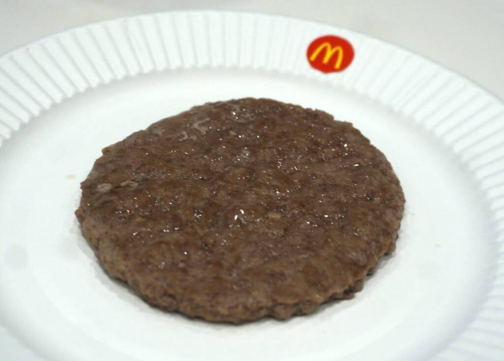 マクドナルド、世界100か国で“同じ味”を守る舞台裏　年1回の「官能評価」に密着