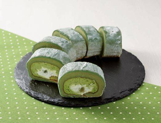 ローソン「お抹茶タルト＆お抹茶ミルクレープ」「お抹茶くずもちもち食感ロール」「お抹茶ガトーショコラ」「和パフェお抹茶白玉」一斉発売