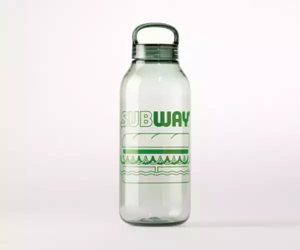 「【定価以上のサンドイッチチケット】限定グッズも入る「サブウェイ福袋」、今年は2種類（12月26日販売開始）」の画像