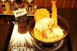 「サントリー「黒烏龍茶」、油そばと“がっつり飯”提案 渋谷で30秒トッピング選び放題イベント」の画像5
