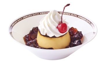 【コメダ珈琲店】「珈琲所のプリン」が新レギュラーメニューに/コクあまプリンに自家製珈琲ジェリーとホイップクリームをトッピング