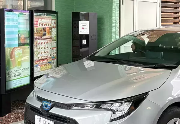 モスがAIドライブスルーの実証実験を開始/New Innovationsと協業、AI×人の新モデル構築へ