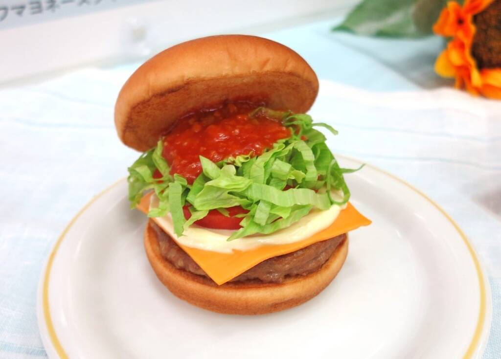 モスバーガー、新作「アボカド タコスバーガー」発売　昨夏300万食の人気シリーズ強化、ブラックアンガスバーガーも