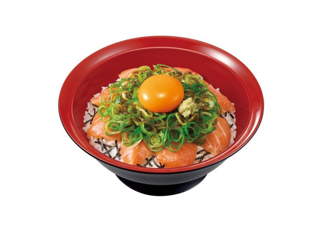 すき家「サーモン丼」発売、アトランティックサーモンを贅沢に盛り付けた丼