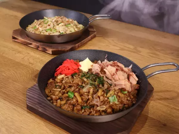 「「うどん×ご飯」はアリか？丸亀製麺が“禁断の新商品” 本能全開グルメ誕生」の画像