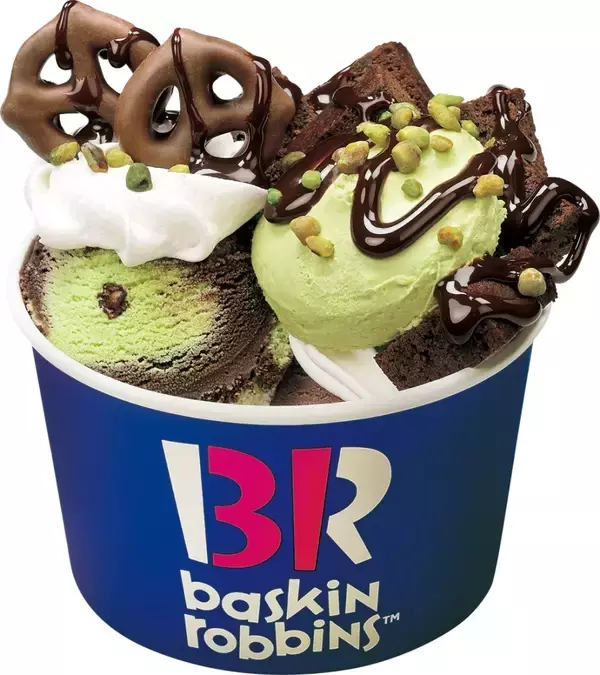 「サーティワンに“イチゴとチョコの季節”到来!ドバイチョコ風の新作フレーバーから豪華サンデーまでラインアップ」の画像