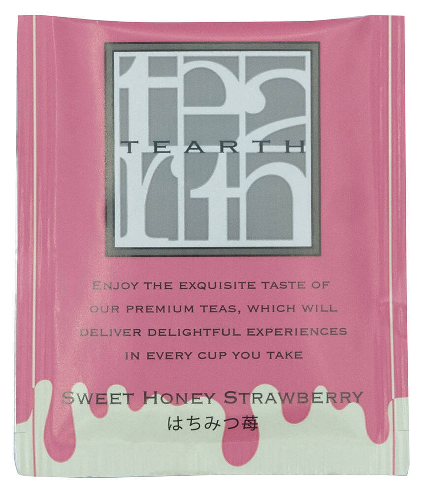 【ロイヤルホスト】国産苺デザートフェアを開催、「苺のパイ・ア・ラ・モード」など3品が登場　第1弾は1月15日から