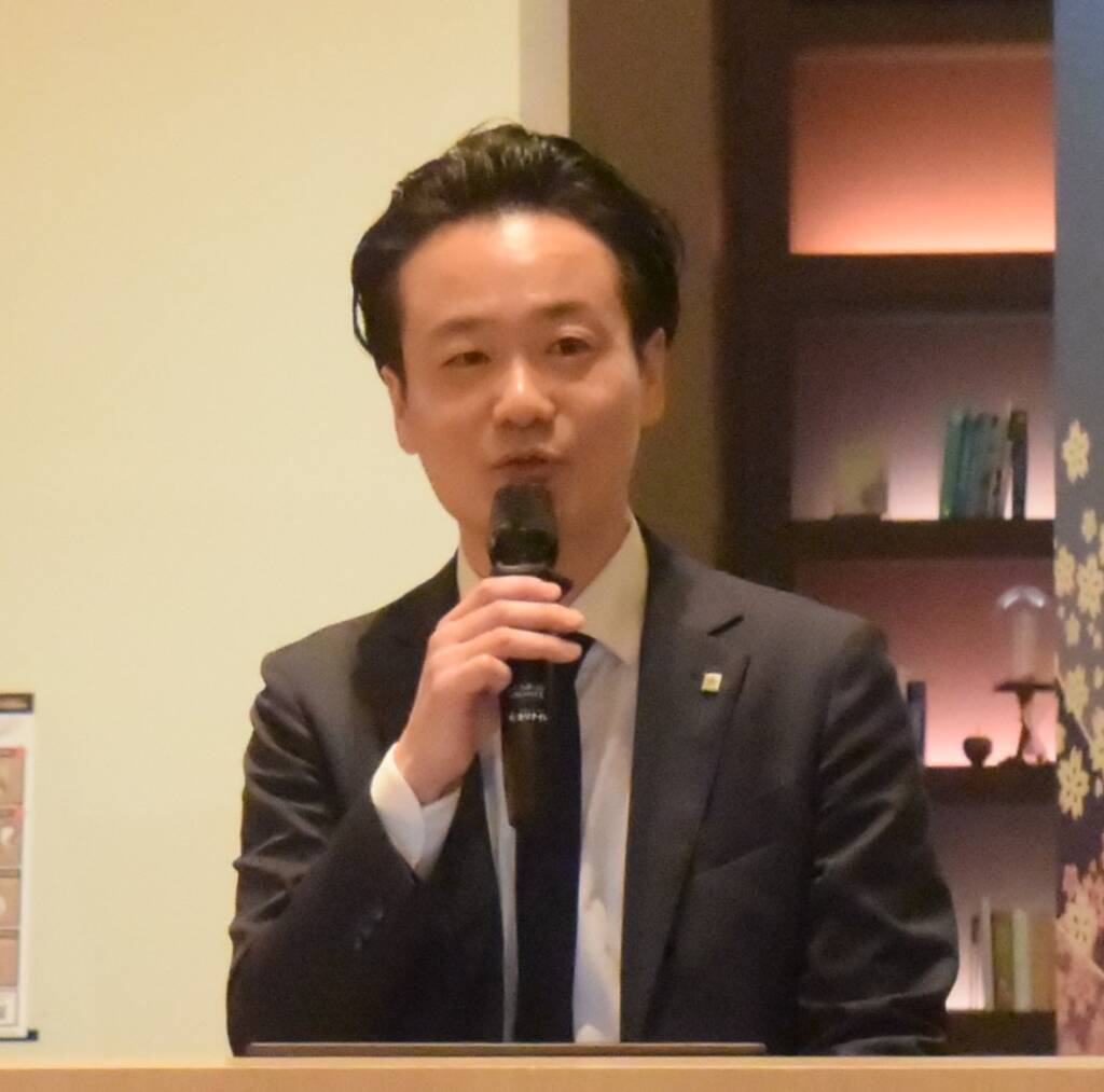 ヱビスビール×矢沢あい共創「門出を彩るヱビスの美人画展」開催