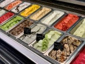 店舗厨房で毎日手作りするジェラートが人気の焼肉店『プレミアムカルビ』　期間限定フレーバーも登場