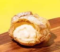 「ビアードパパの福袋2026」は“800円お得”トートバッグ･2500円分の割引券･シュークリーム5個をセットに