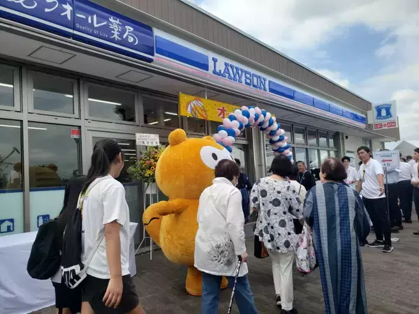 ローソン、「ハッピーローソンタウン」東日本1号店を都内に