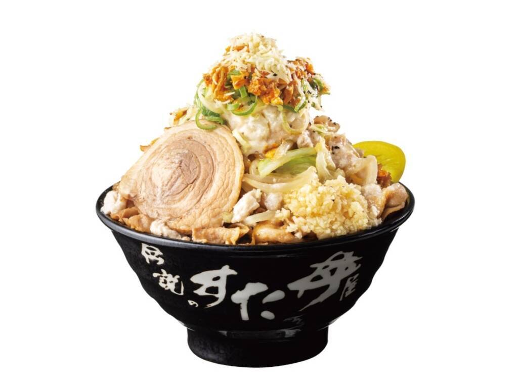 総カロリー約2,200kcal…「モンスター級」丼が販売　大盛ライス3杯分、並盛の2倍のすたみな焼き、チャーシュー、ポテサラ、チーズまで