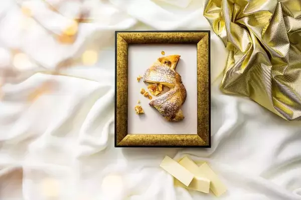 「サンマルクカフェ ホリデー2022第一弾テーマはホワイトクリスマス、“ローストナッツホワイトチョコレート”ラテ・スムージー、「チョコクロ ウォルナッツメープルホワイト”」発売」の画像