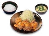 「松のや「コチュマヨ唐揚げ定食」11月5日より発売／唐辛子×マヨネーズの旨辛コラボが登場」の画像1