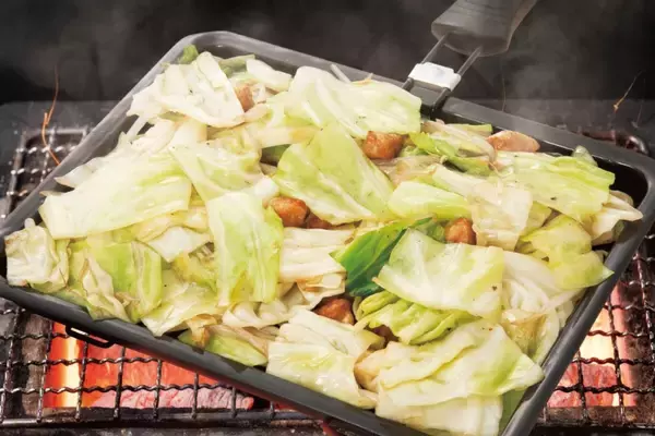 「生ラム特上肩ロース1,800円→1,280円、ラムチョップ1,380円→950円、先着順で特別割引権も…羊肉酒場が記念祭開催」の画像