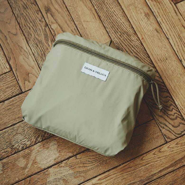 【ディーン＆デルーカ】ブリーフィングとコラボ新作　2WAYパック発売、サコッシュも再登場