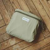 「【ディーン＆デルーカ】ブリーフィングとコラボ新作　2WAYパック発売、サコッシュも再登場」の画像2