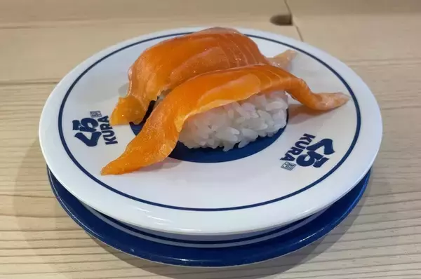 「くら寿司“超三貫と日本海フェア”3貫110円「サーモン三種盛り」3貫220円「日本海産ふぐ三種盛り」など展開」の画像