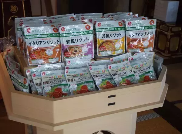 「石井食品 おてらおやつクラブと提携、年間3600食を寄付 ひとり親家庭支援と食品ロス問題に取り組む」の画像