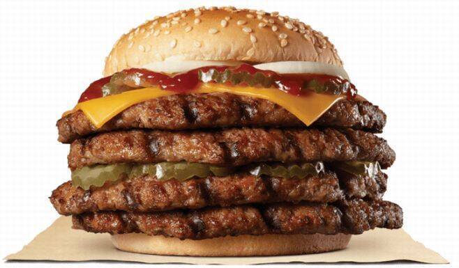 バーガーキング、ビーフ499g「ストロング超ワンパウンドビーフバーガー」テイクアウト・デリバリー限定発売、”最後のひと口まで刺激的”