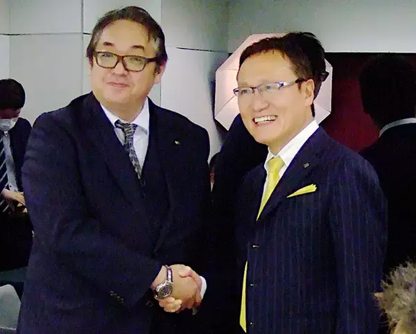 「プレコフーズと三友通商が業務提携、食品卸と物流企業のコラボによるシナジーを期待」の画像