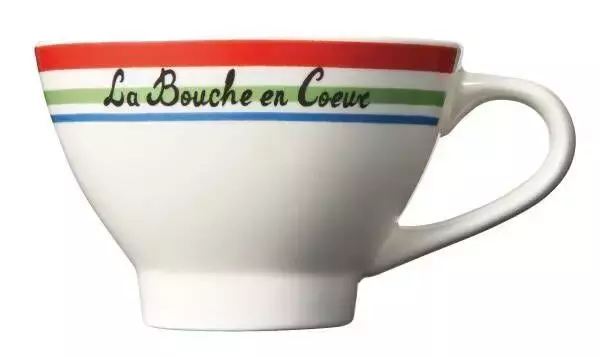 「カルディ「りんごバッグ」発売、りんご模様のエコバッグと陶器カップ・シードル・ケーキのセット」の画像