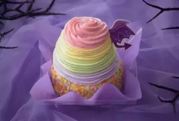 「コージーコーナー 目玉やガイコツのプチケーキ「JOYJOYハロウィンパーティー」発売、「小悪魔のいたずらモンブラン」「スイートハロウィンパフェ」も」の画像