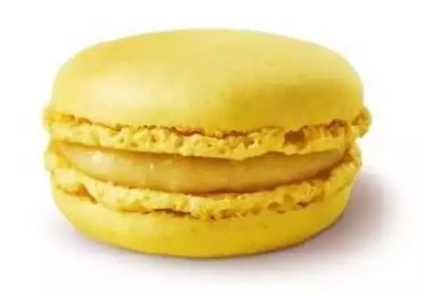 マクドナルド「マカロンシトロン」復活、爽やかなレモンクリームをサンド、マックカフェ限定販売