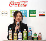 「コカ・コーラ社がお茶に本気のワケ、「やかんの麦茶」「紅茶花伝ストレートティー」など新製品続々」の画像2