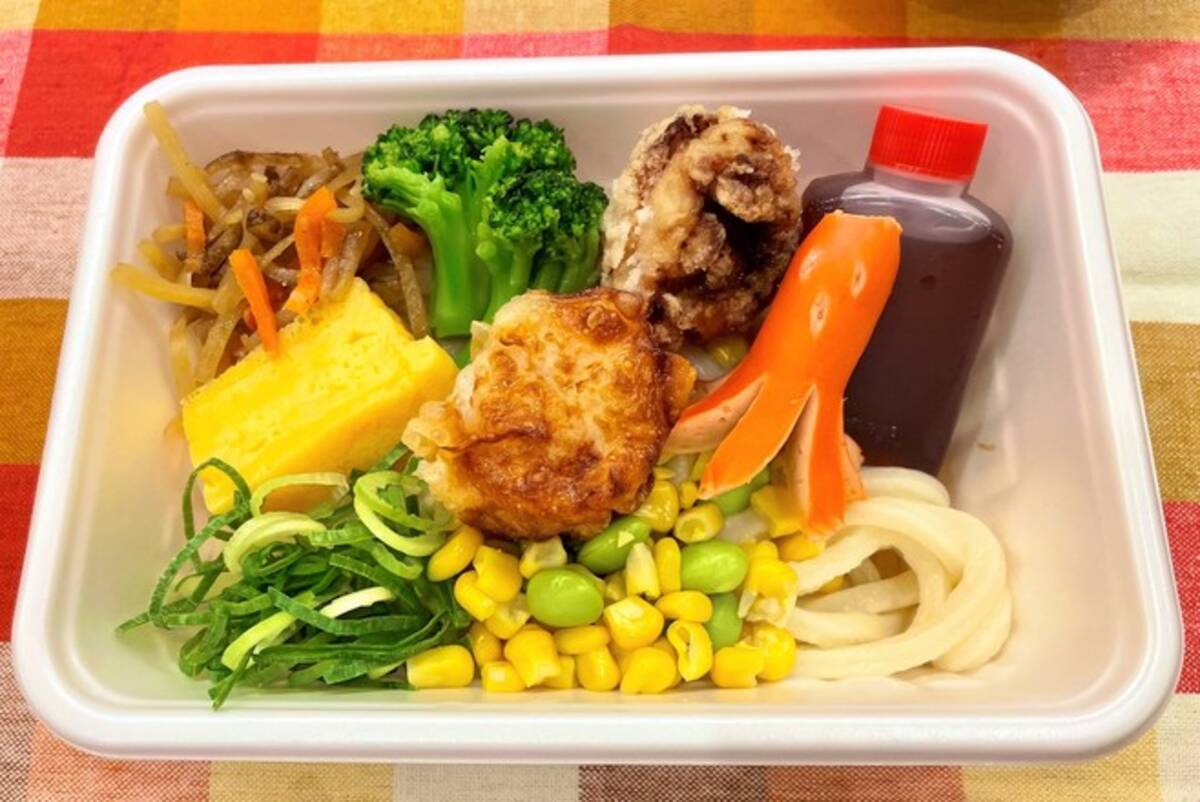 丸亀製麺 丸亀こどもうどん弁当 7種のおかず と だし容器 のこだわりとは 21年7月21日 エキサイトニュース