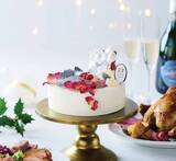 「「2021松屋のクリスマスケーキ」予約開始、松屋限定ミシュラン2つ星「NARISAWA」のケーキ、最高価格は2万7000円・千疋屋いちごのショートケーキ」の画像1