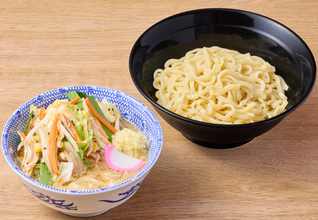 トナリ「タンつけ」期間限定復活　かつて人気を集めたタンメン専門店の“つけめん”、8月12日から