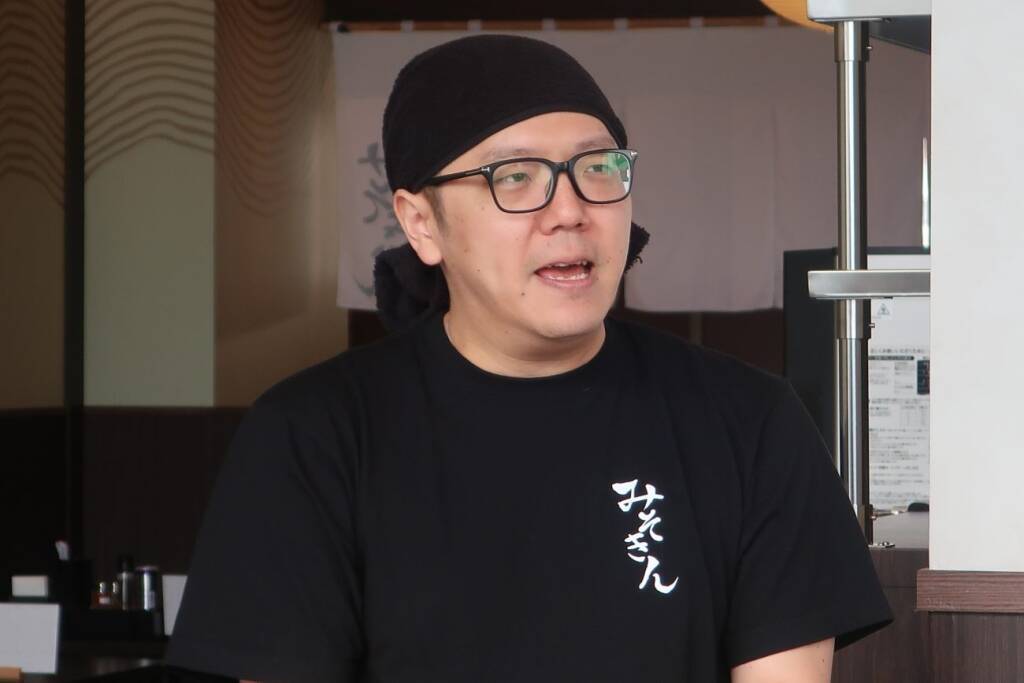 みそきん関西初出店、内覧会にHIKAKIN氏登場「全国展開に向けた第一歩」【明日オープン】