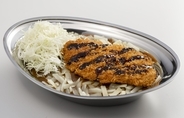 【価格そのまま】チャンピオンカレー、看板「Lカツカレー」にチーズ66gトッピング　66周年記念企画第1弾