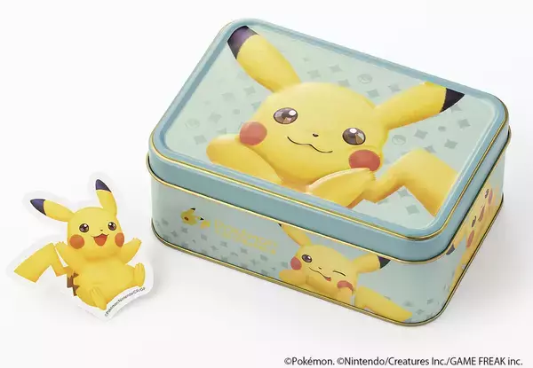「「ポケモン東京ばな奈 スペシャル缶」発売、ピカチュウ&イーブイの“はみ出しチョコのクッキーサンド”入り、缶や特典ステッカーには様々な顔のピカチュウをデザイン」の画像