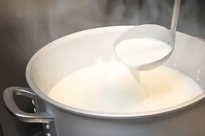 主役の「ニラ」が全体を覆い尽くす…やりすぎな「ちゃんぽん」登場　〆はライスを入れて「おじや」に