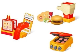 ハッピーセット「マックアドベンチャー なりきりマクドナルド」第1弾はレジスター・グリルマシーン・ハンバーガーキット、週末購入特典はシールセット
