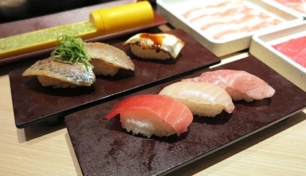 【食べ放題】ゆず庵、夏限定メニュー登場　牛骨×麻辣の新だしや「炙りとろ鰻握り」を投入