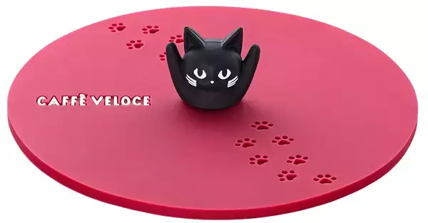 「【カフェ･ベローチェの福袋】販売スタート 黒ねこの「美濃焼マグカップ」「コーデュロイバッグ」やフードメニュー引換券をセットに」の画像