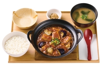 【やよい軒】麻婆豆腐×麻婆茄子を一皿に　四川風「麻婆茄子豆腐定食」登場