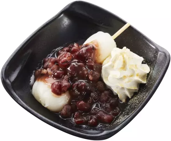 「【かっぱ寿司】『北海道産あずきのふわもちぜんざい』2種販売開始/串だんごにゆであずきをかけた和スイーツ」の画像