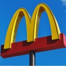 マクドナルド、約6割を10～50円値上げ   “500円セット”は据え置き、25日から