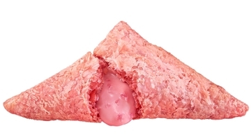 マクドナルド、新作「三角チョコパイいちごミルク味」登場　定番の「黒」も発売