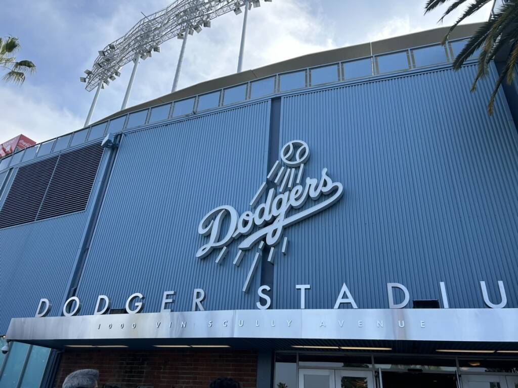 ホットランドHD、米MLB“ドジャースが優勝したら” たこ焼き100円引き/優勝記念セールを予定