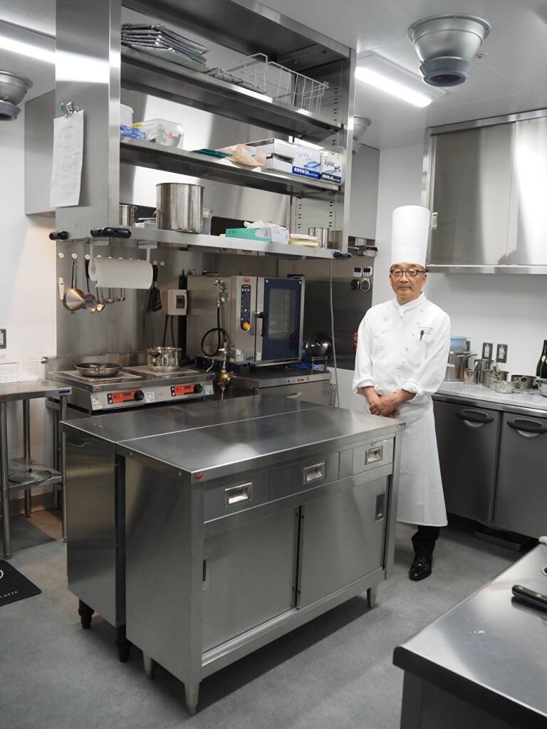 帝国ホテルキッチン、創立50周年、事務所移転、テストキッチン･プレゼンルーム新設