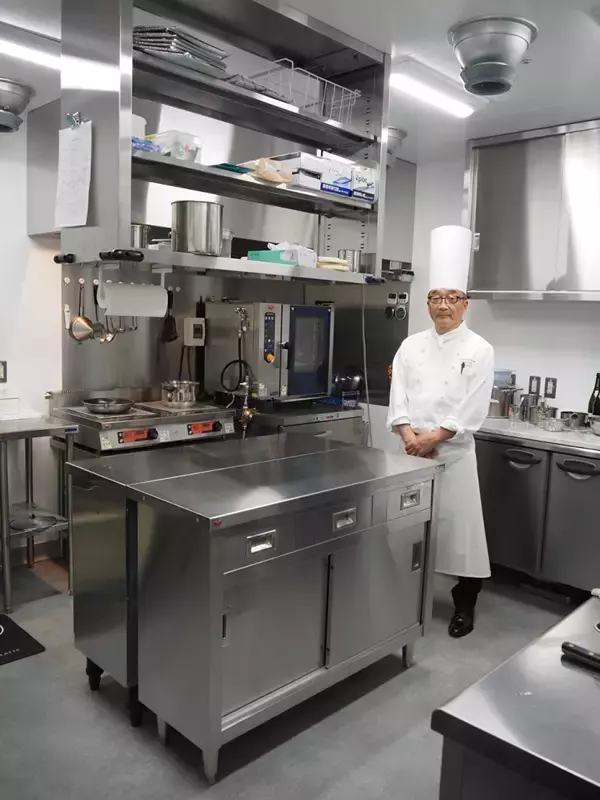 「帝国ホテルキッチン、創立50周年、事務所移転、テストキッチン･プレゼンルーム新設」の画像